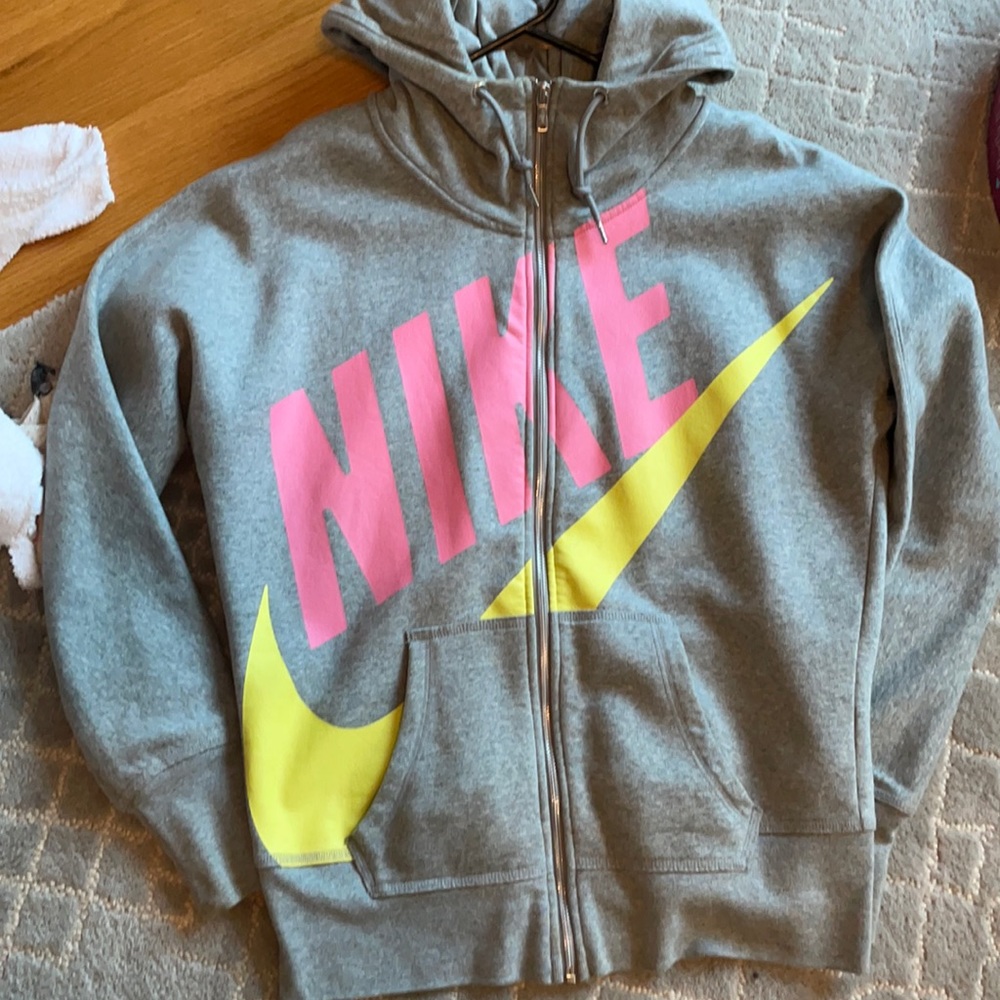 Nike zip up sweatshirt